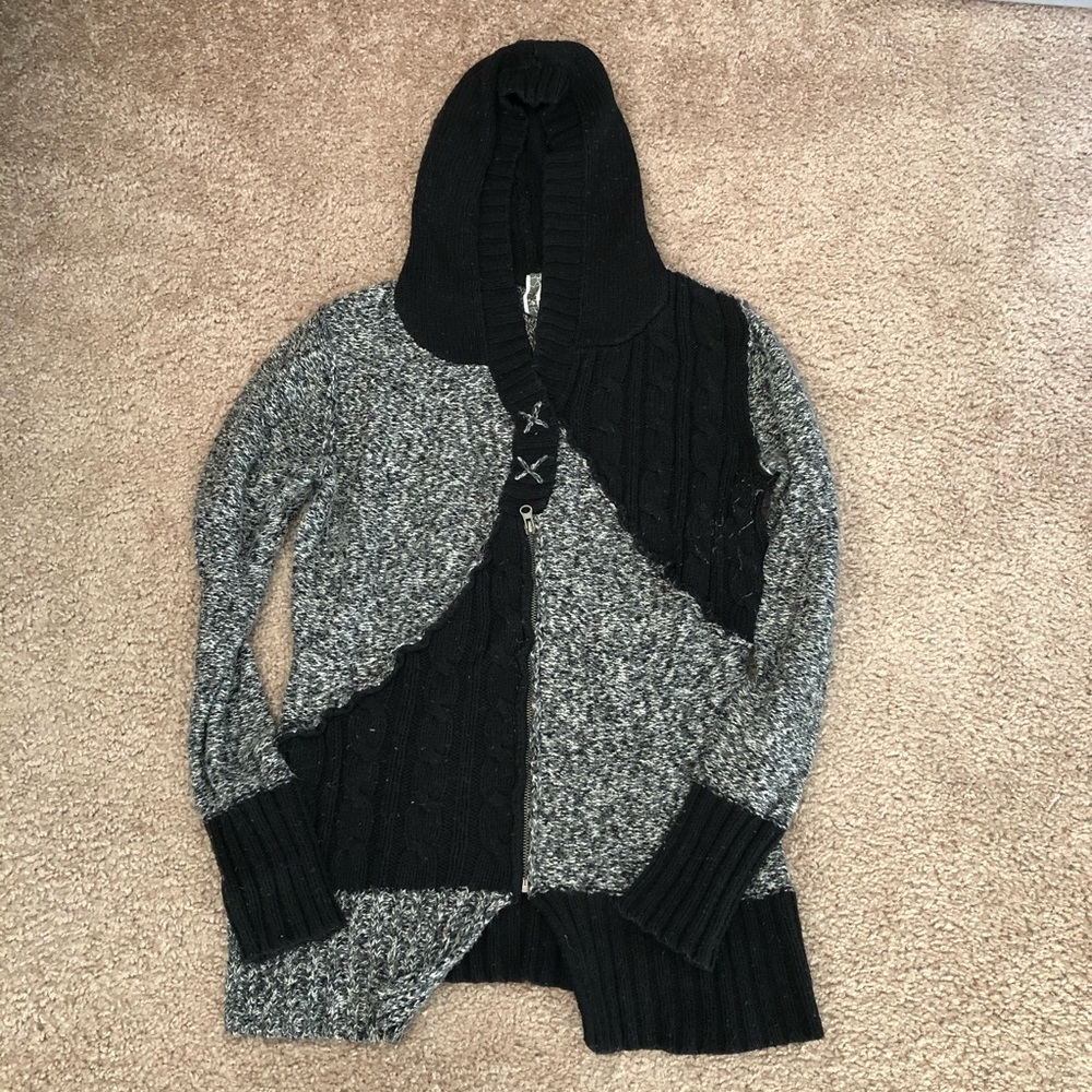 Hooded Sweater